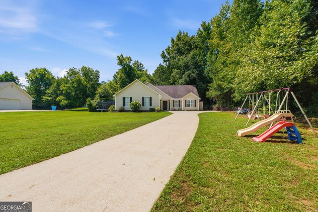 245 Cottonwood Court, Jackson, GA 30233