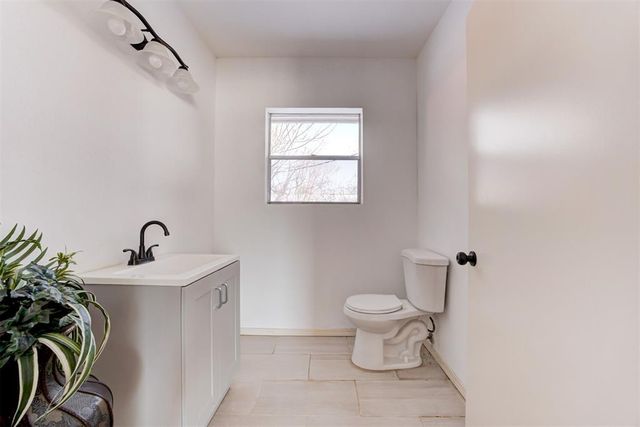 220 S 5th Street, Noble, OK 73068