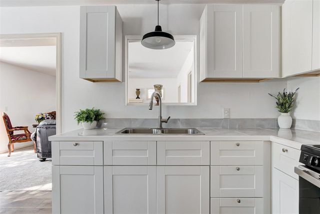 220 S 5th Street, Noble, OK 73068