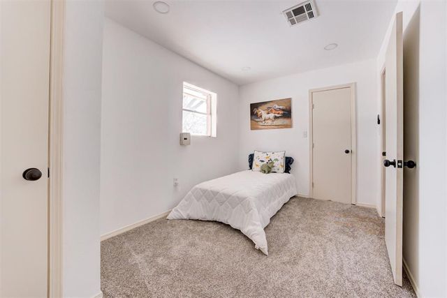 220 S 5th Street, Noble, OK 73068