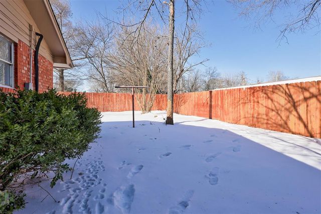 220 S 5th Street, Noble, OK 73068