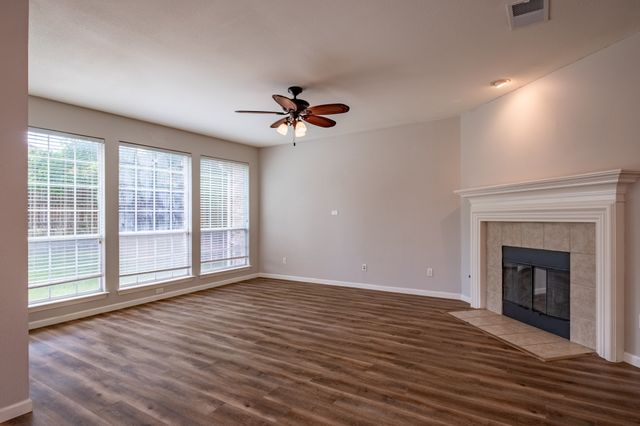 9316 Moncrief Street, Fort Worth, TX 76244
