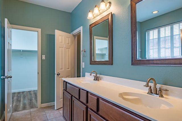 9316 Moncrief Street, Fort Worth, TX 76244