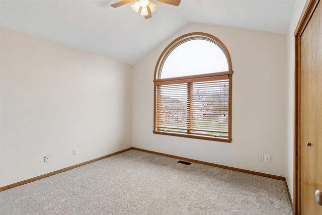 530 NE Stoneridge Drive, Ankeny, IA 50021