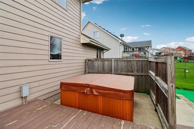 530 NE Stoneridge Drive, Ankeny, IA 50021