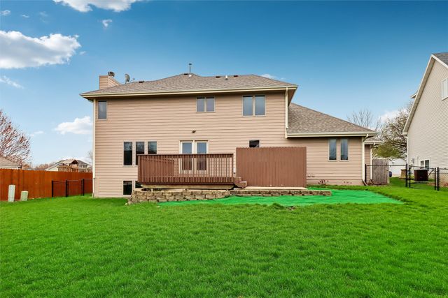 530 NE Stoneridge Drive, Ankeny, IA 50021