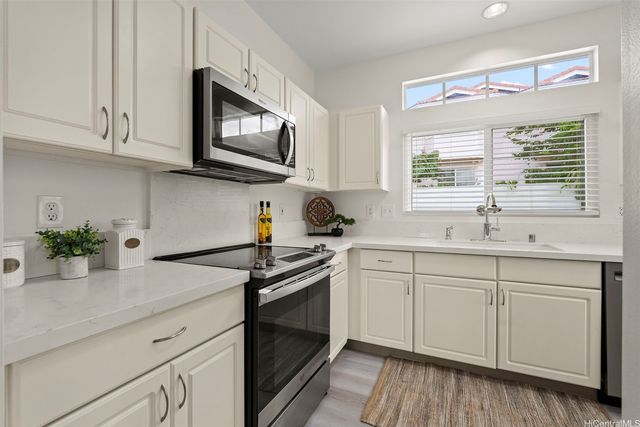 92-7064 Elele Street, Kapolei, HI 96707