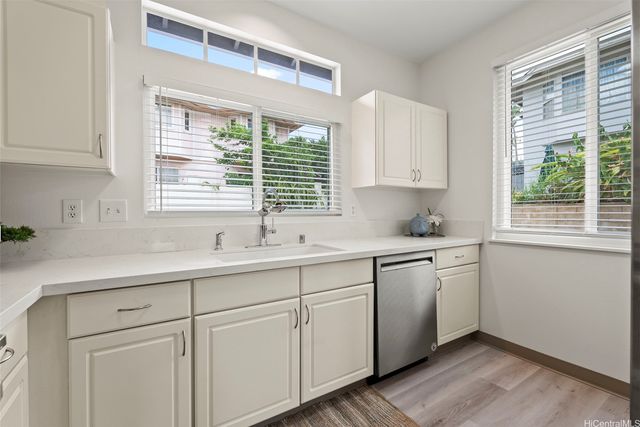 92-7064 Elele Street, Kapolei, HI 96707