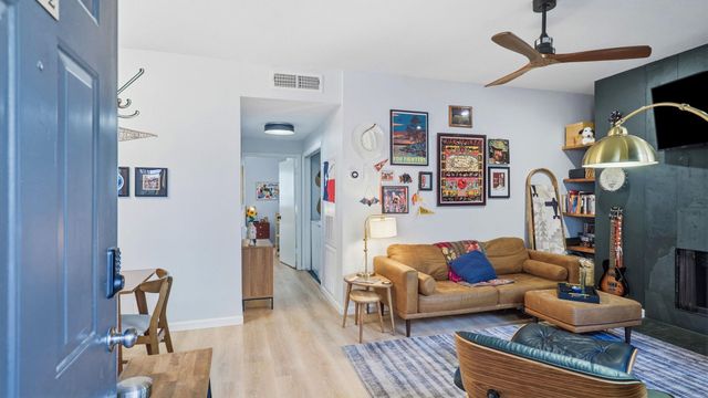 203 E 31st ST 102, Austin, TX 78705