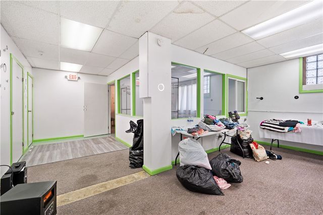 560 W PIKE STREET, Canonsburg, PA 15317