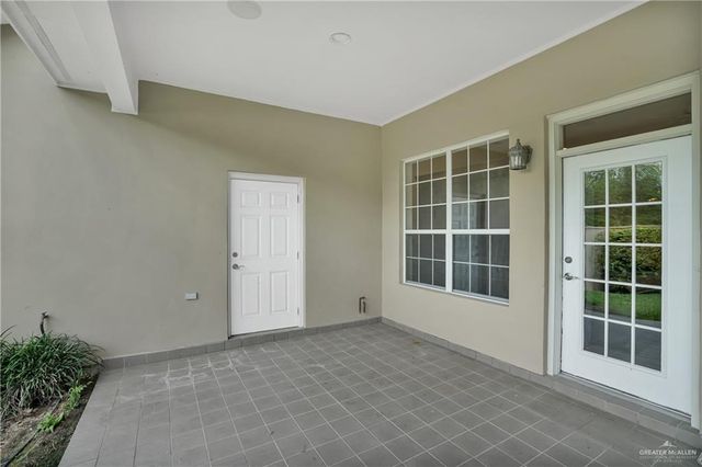 301 Bales Road 4, Mcallen, TX 78503