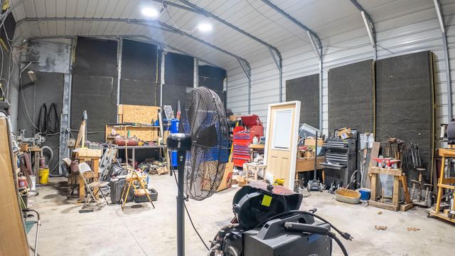 1820 Wayhaven Drive, West Plains, MO 65775