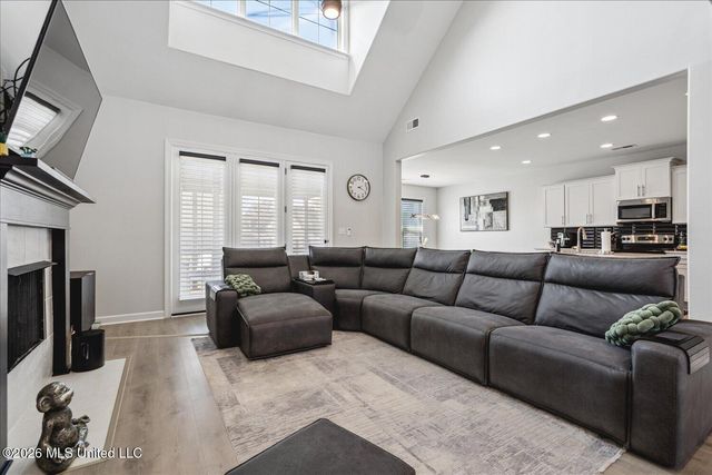 2955 Layton Drive, Nesbit, MS 38651