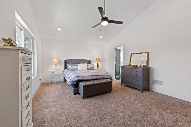 1522 N Leamington Avenue, Chicago, IL 60651