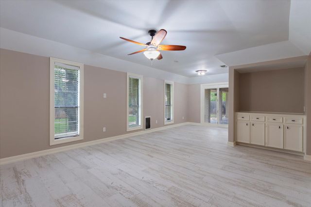 109 White Sands DR, Lakeway, TX 78734