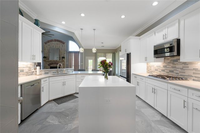 523 Buffalo Bend Court, Murphy, TX 75094