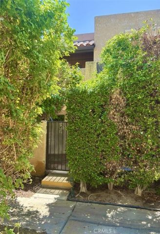 200 E Racquet Club 45, Palm Springs, CA 92262