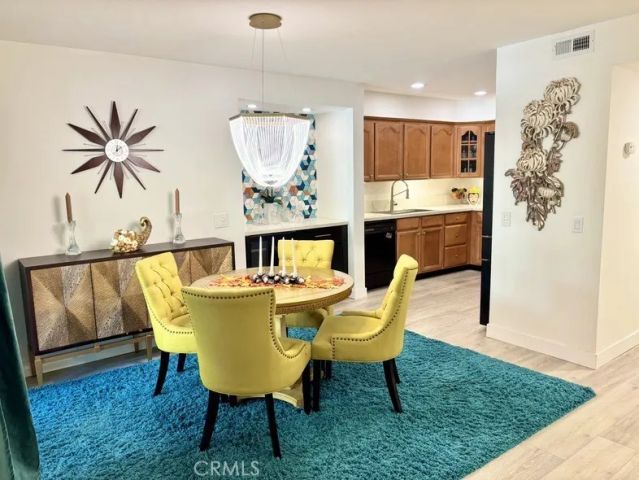 200 E Racquet Club 45, Palm Springs, CA 92262