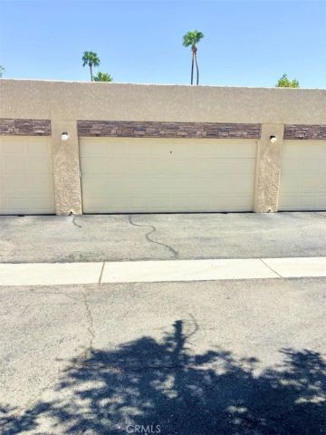 200 E Racquet Club 45, Palm Springs, CA 92262