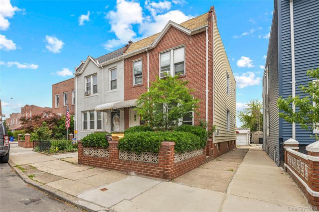 3707 20th Road, Astoria, NY 11105