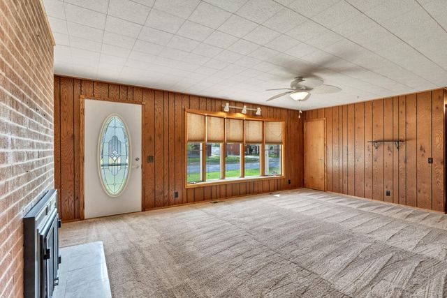 545 N Colby Ave, Valley Center, KS 67147