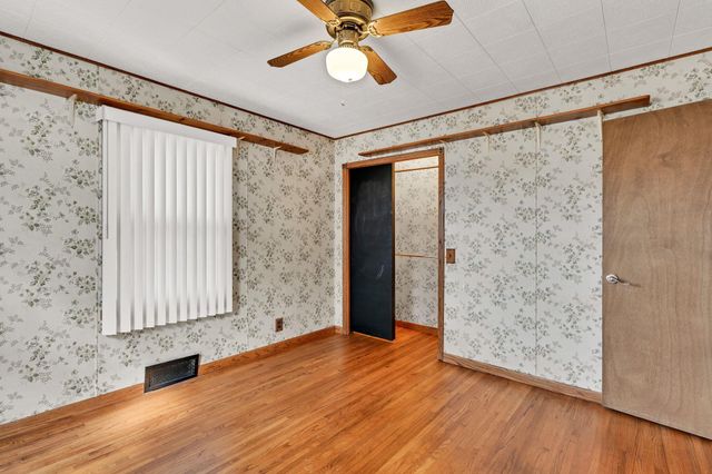 545 N Colby Ave, Valley Center, KS 67147