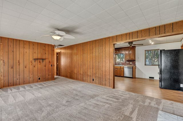 545 N Colby Ave, Valley Center, KS 67147