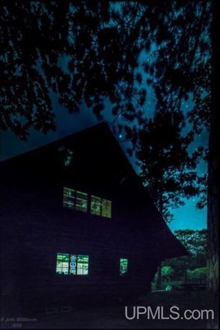 16100 Co Rd 510 Avenue, Marquette, MI 49855