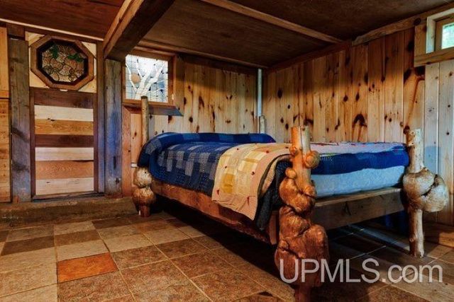 16100 Co Rd 510 Avenue, Marquette, MI 49855