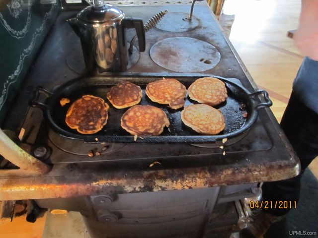 16100 Co Rd 510 Avenue, Marquette, MI 49855