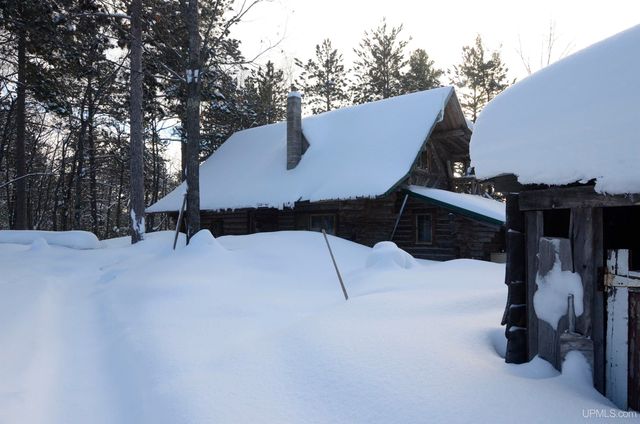 16100 Co Rd 510 Avenue, Marquette, MI 49855