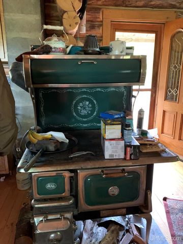 16100 Co Rd 510 Avenue, Marquette, MI 49855