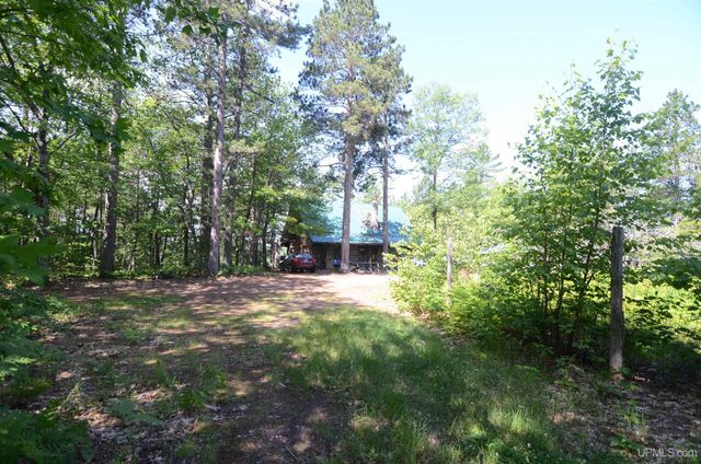 16100 Co Rd 510 Avenue, Marquette, MI 49855