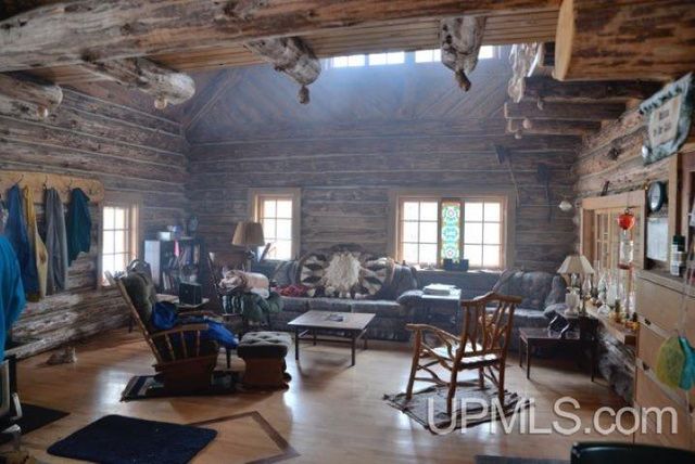 16100 Co Rd 510 Avenue, Marquette, MI 49855