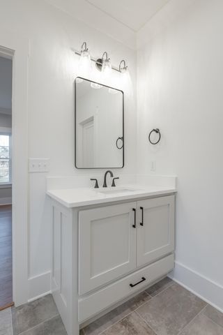 204 Goose Creek Circle, Soddy Daisy, TN 37379