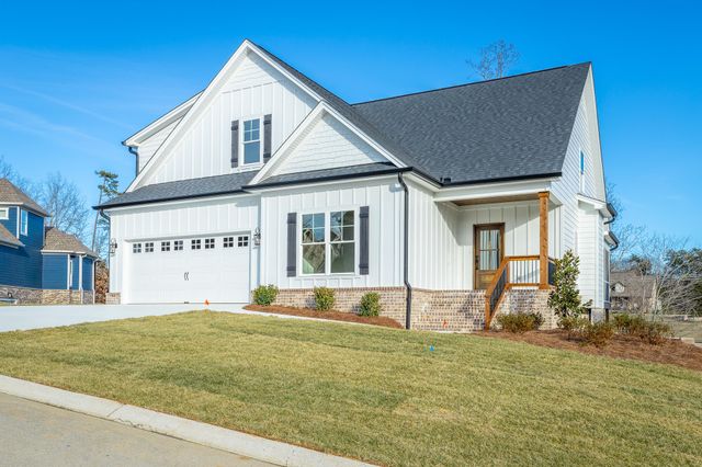 204 Goose Creek Circle, Soddy Daisy, TN 37379