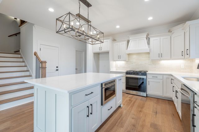 204 Goose Creek Circle, Soddy Daisy, TN 37379