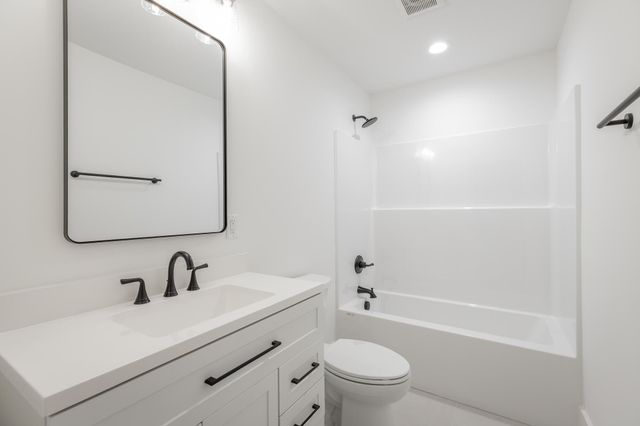 204 Goose Creek Circle, Soddy Daisy, TN 37379