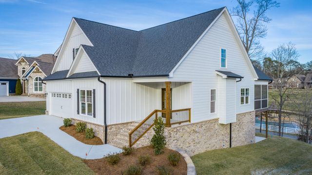 204 Goose Creek Circle, Soddy Daisy, TN 37379