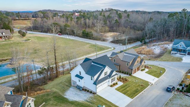 204 Goose Creek Circle, Soddy Daisy, TN 37379