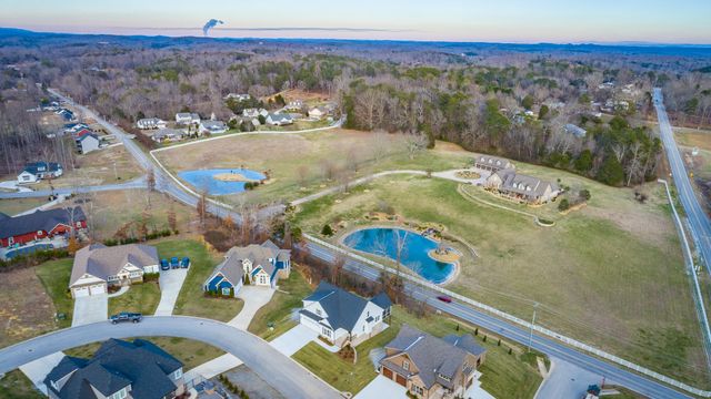 204 Goose Creek Circle, Soddy Daisy, TN 37379