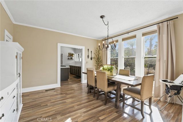 1033 W Palm Avenue, Redlands, CA 92373