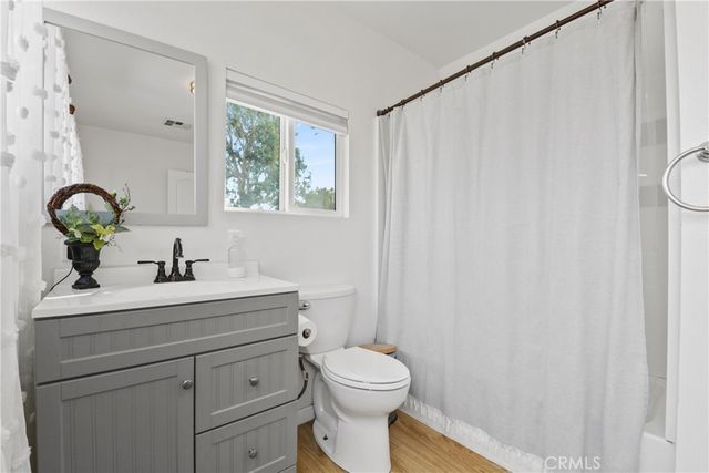 1033 W Palm Avenue, Redlands, CA 92373