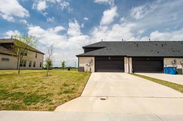 3628 Chaucer Trail, Rowlett, TX 75088