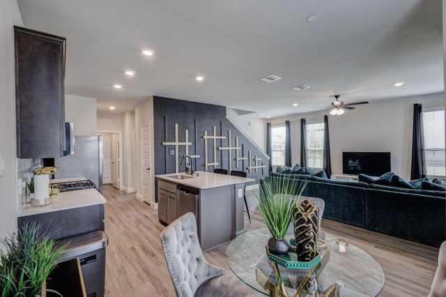 3628 Chaucer Trail, Rowlett, TX 75088