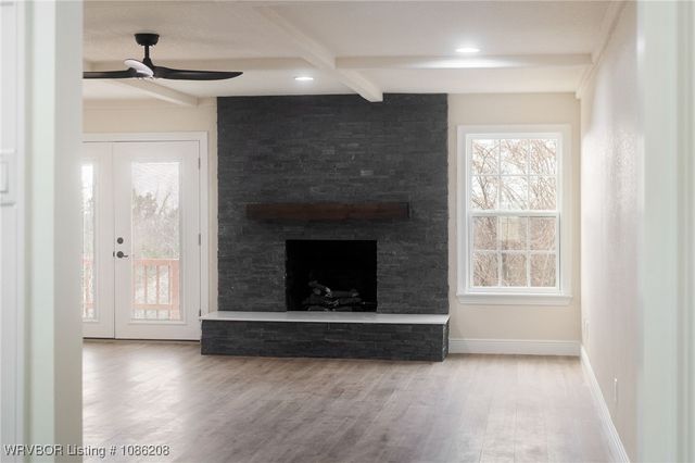 1401 Azure Hills Drive, Van Buren, AR 72956