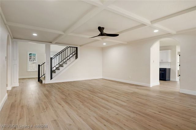 1401 Azure Hills Drive, Van Buren, AR 72956