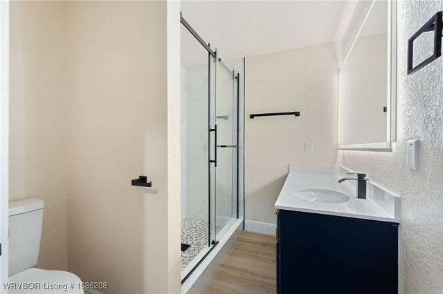 1401 Azure Hills Drive, Van Buren, AR 72956