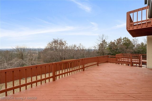 1401 Azure Hills Drive, Van Buren, AR 72956
