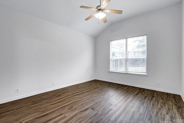 1917 Francis Drake, Windcrest, TX 78239